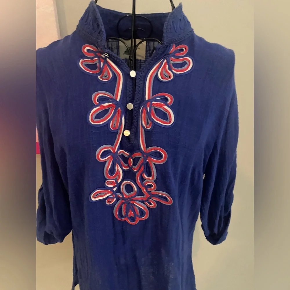 Nurture by Lamaze Embroidered Top Size Medium
